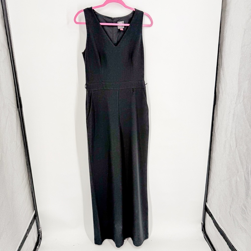 Vince Camuto Black Sleeveless V-Neck Sheath Jumpsuit